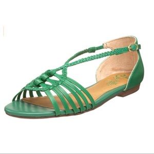 NWOT Seychelles Light On Your Feet Sandals